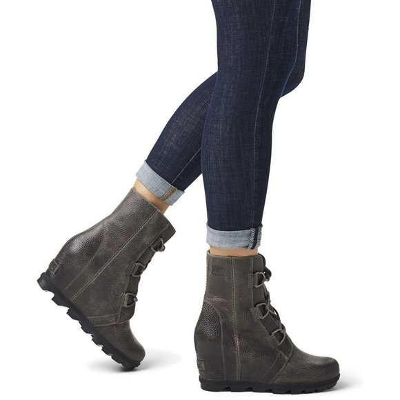 Sorel Joan of Artic Wedge II Boots - Picture 1 of 12